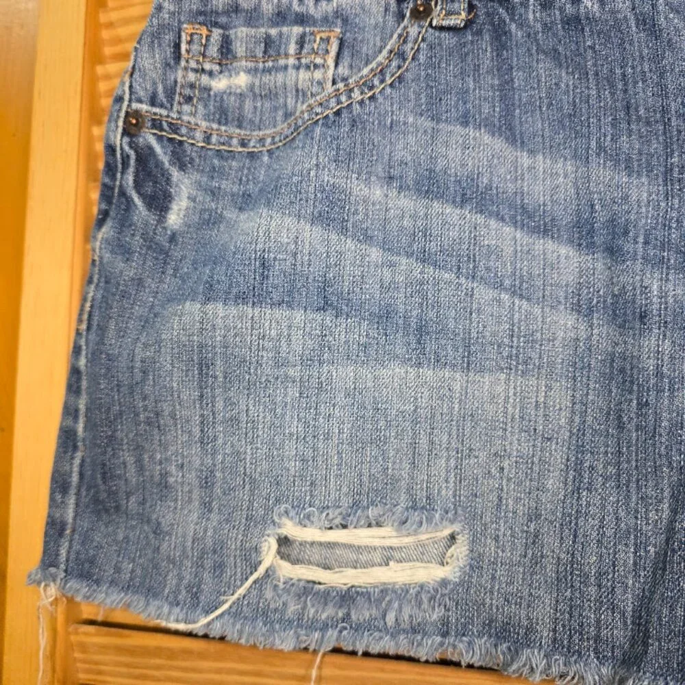 Rue21 Y2K Micro Mini skirt, Medium Wash Denimin, Size 13